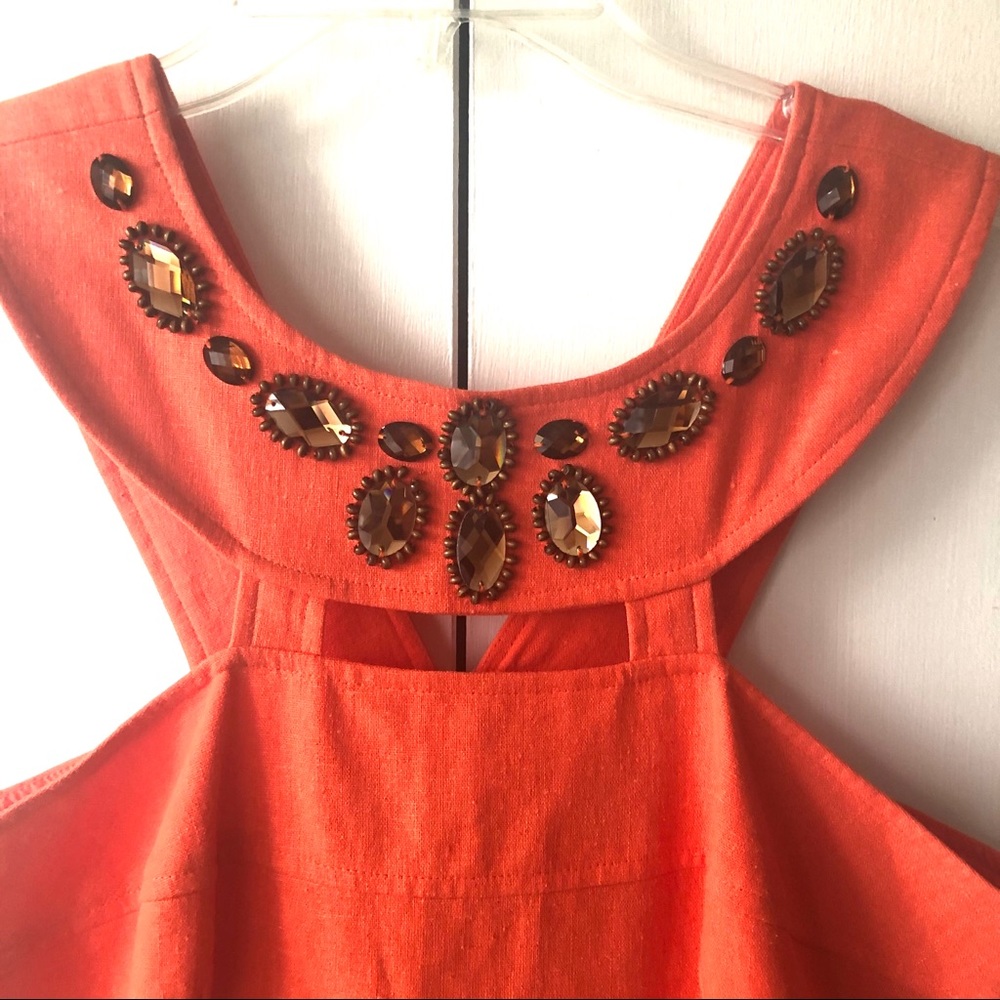 Dress - Picture 2 of 3